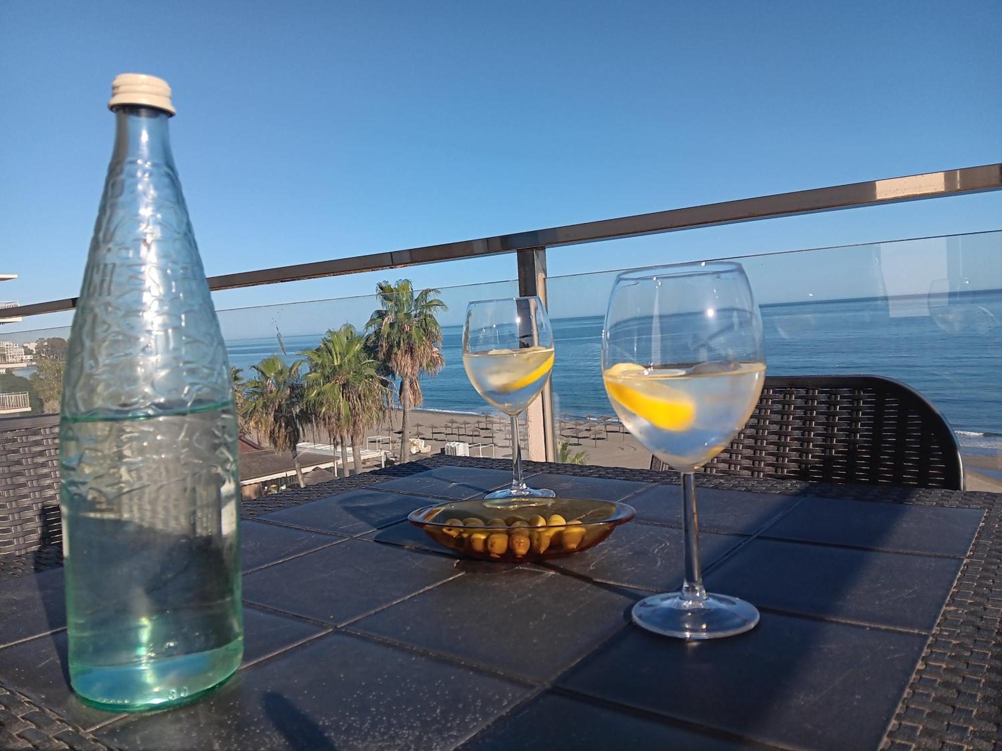 Alojamiento Iberia Playa Estepona Dış mekan fotoğraf