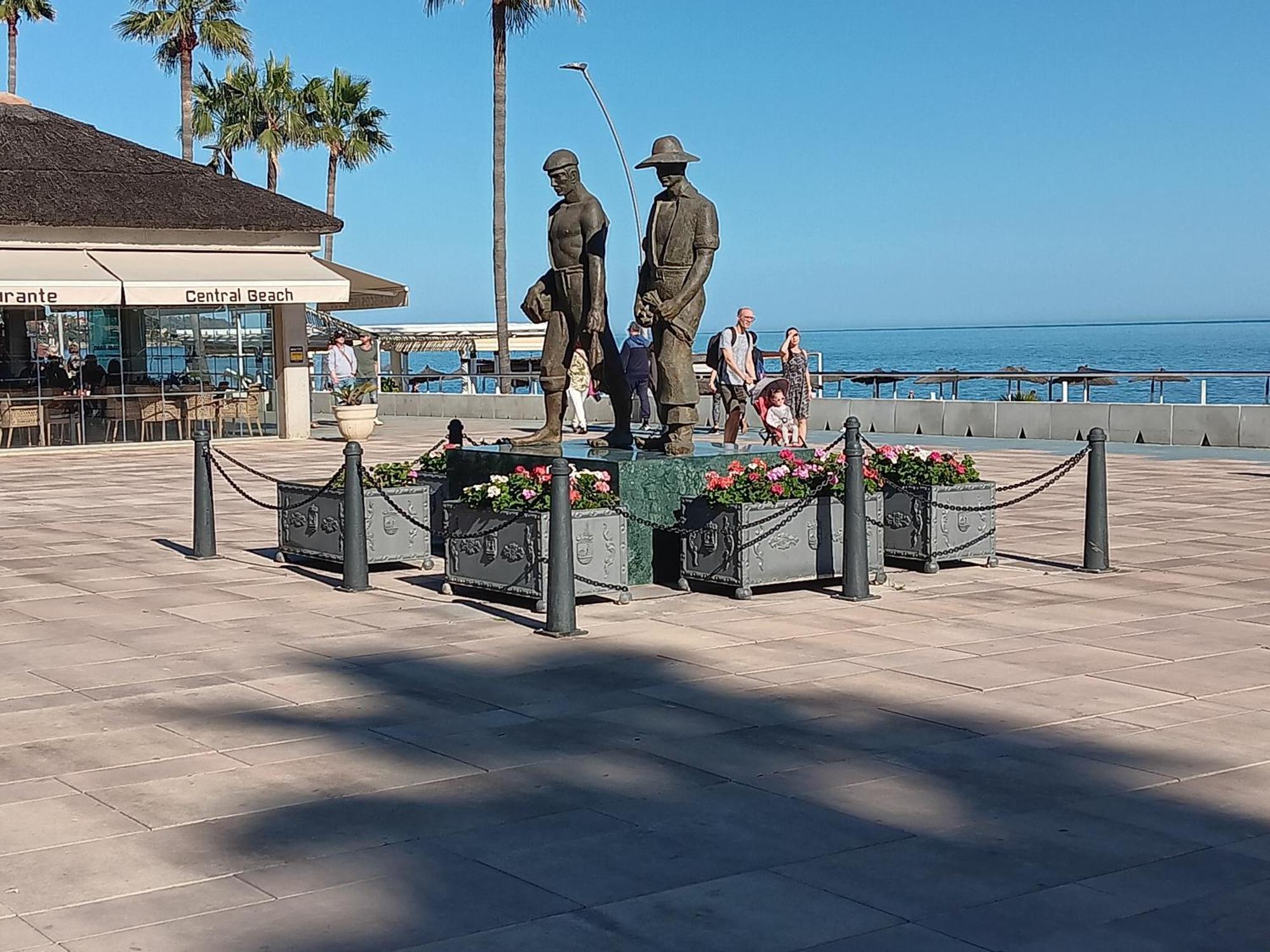 Alojamiento Iberia Playa Estepona Dış mekan fotoğraf