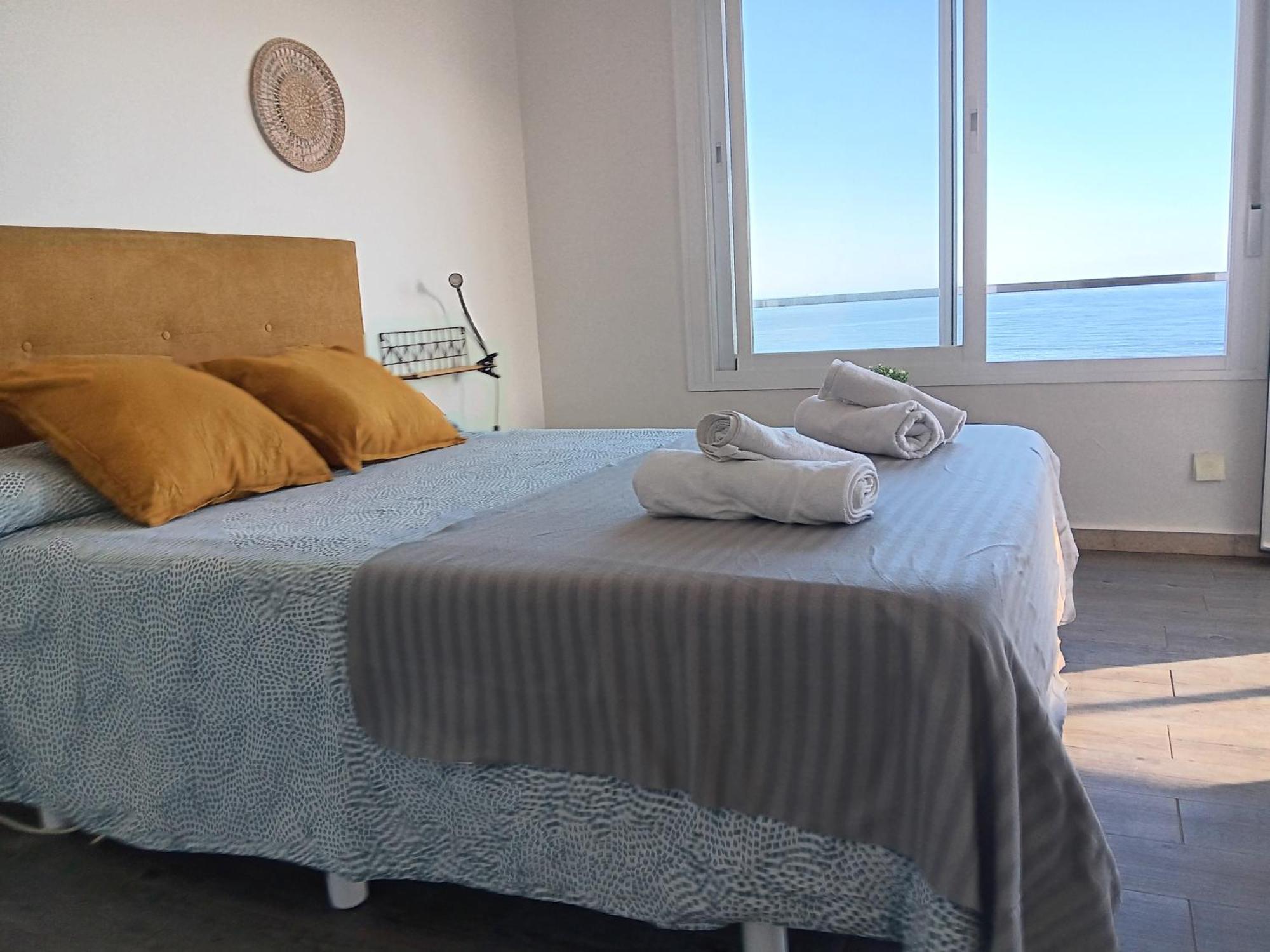 Alojamiento Iberia Playa Estepona Dış mekan fotoğraf